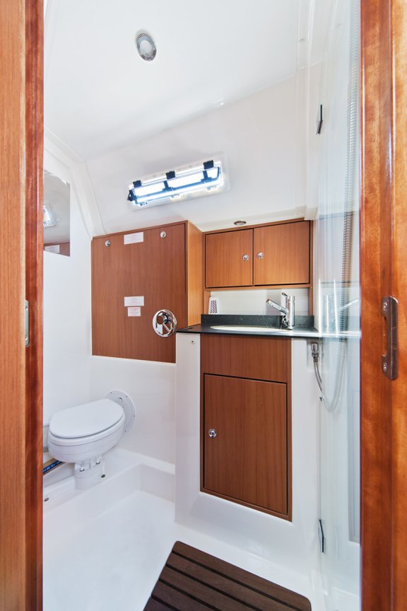 Image of MH 28 yacht #24