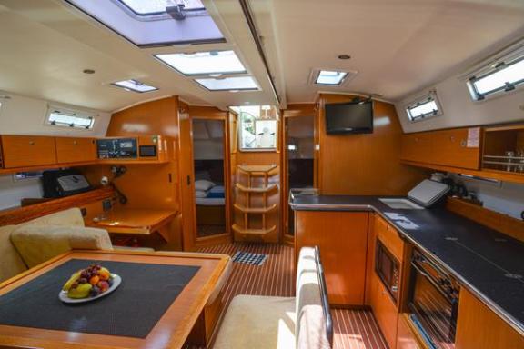 Image of Santa Maria I yacht #8