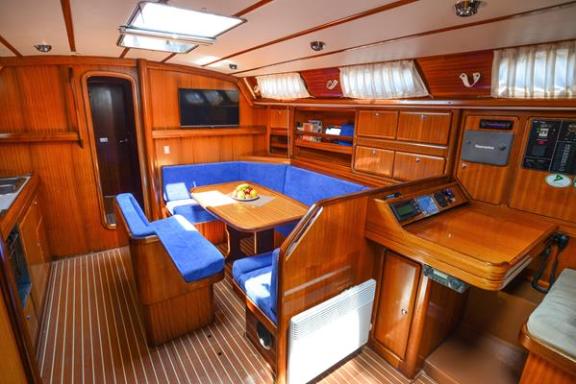 Image of Jimminy Grille yacht #7