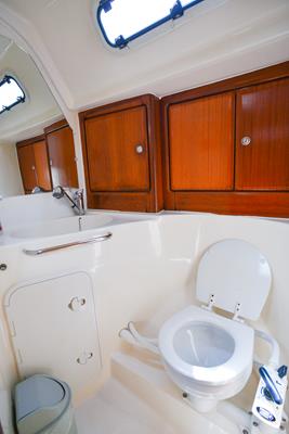 Image of Jimminy Grille yacht #13