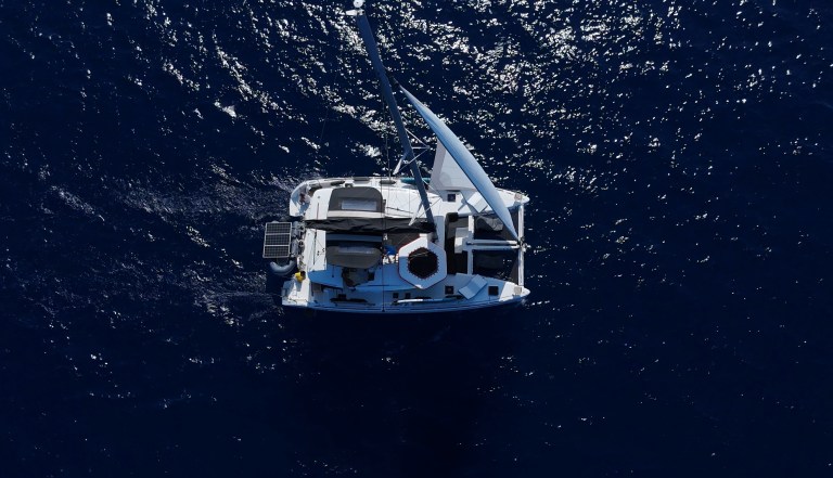 Image of EmoSEAon yacht #12