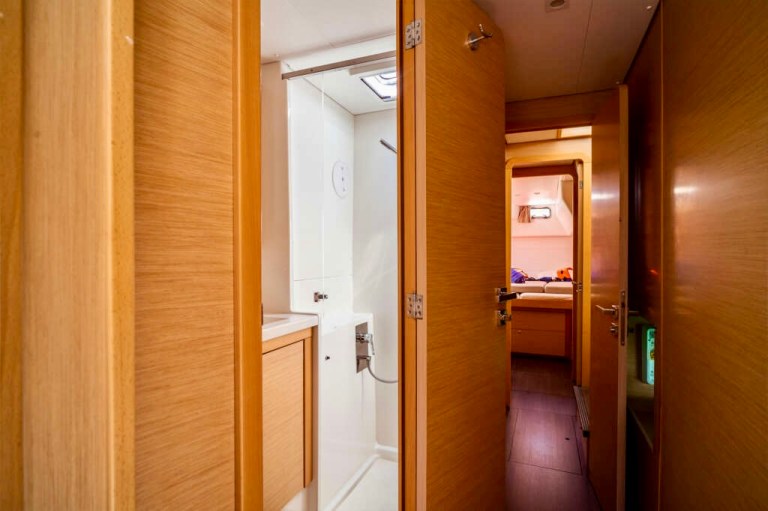 Image of EmoSEAon yacht #30