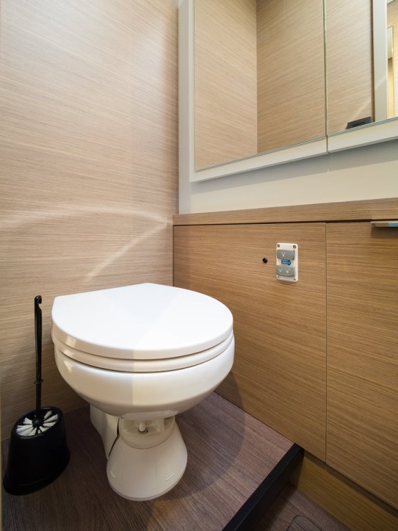 Image of Catwalk yacht #26