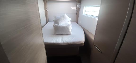 Image of Euphoria IV yacht #12