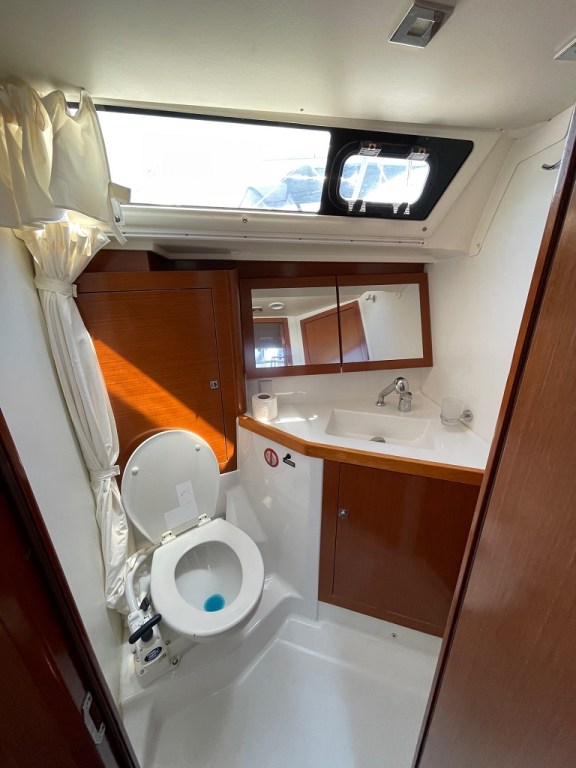 Image of Golden Dreams yacht #26