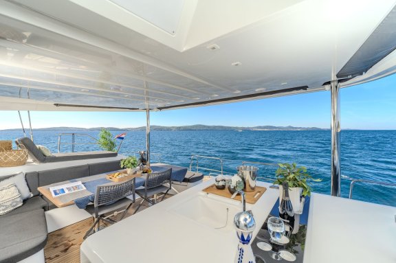 Image of Black Caviar yacht #5