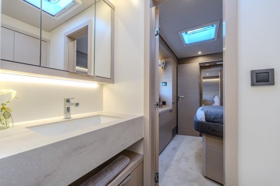 Image of Black Caviar yacht #40