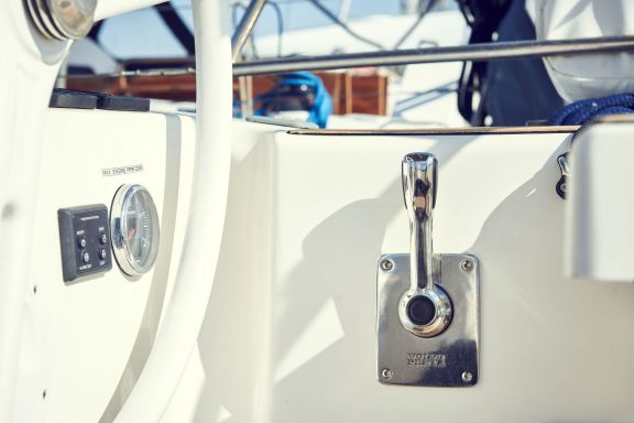 Image of Six Friends yacht #12