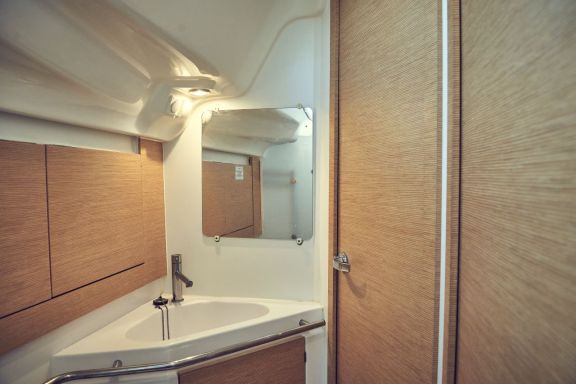 Image of Six Friends yacht #43