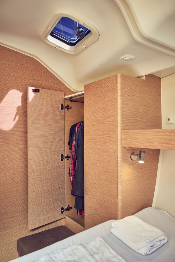 Image of Friends yacht #24