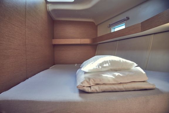 Image of Friends yacht #26