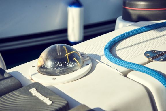 Image of Six Friends yacht #4