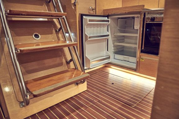 Image of Six Friends yacht #31