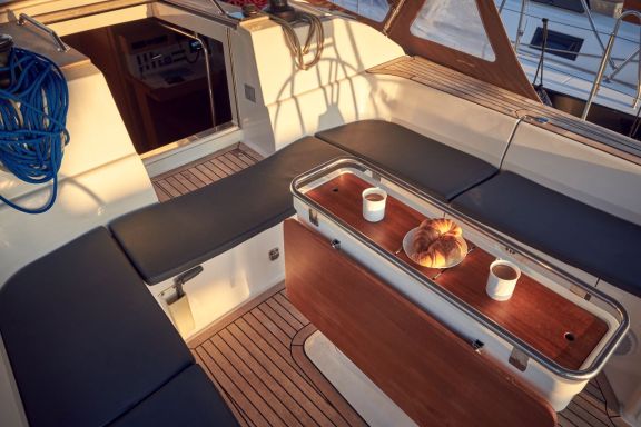 Image of Friends yacht #12