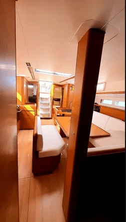 Image of Aquaholic yacht #11