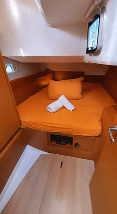 Image of Aquaholic yacht #14