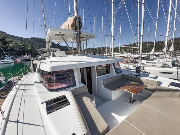 Image of Pagora yacht #11
