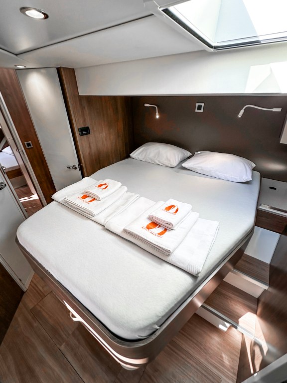 Image of Pagora yacht #30