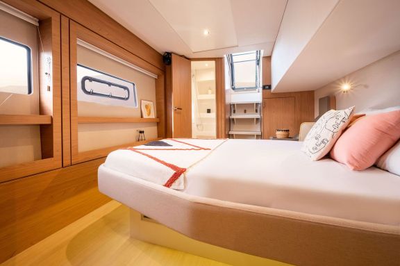 Image of Pagora yacht #22