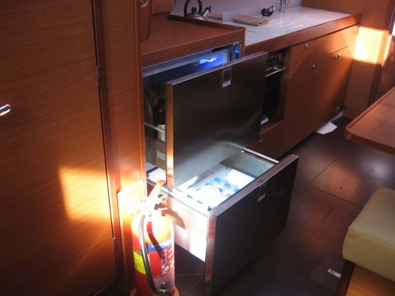 Image of Delta yacht #11