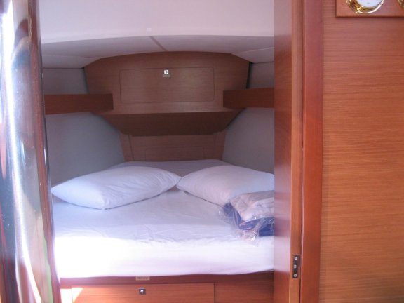 Image of Delta yacht #12