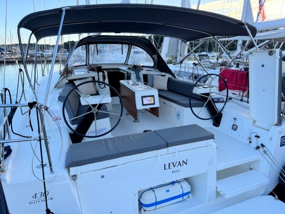 Image of Levan yacht #10