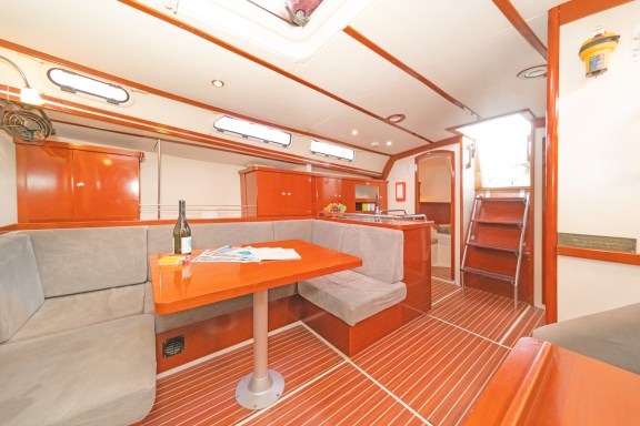 Image of Flyer Of Lorne yacht #13