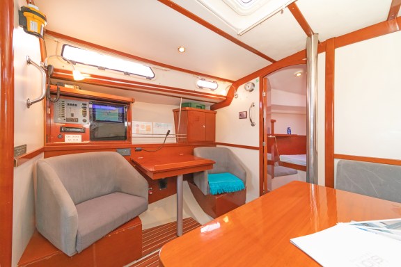 Image of Flyer Of Lorne yacht #15