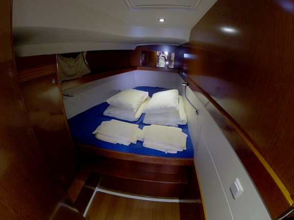 Image of Pika II yacht #26