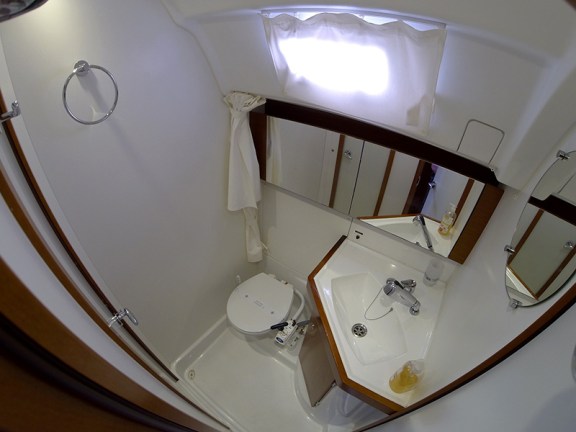 Image of Pika II yacht #28