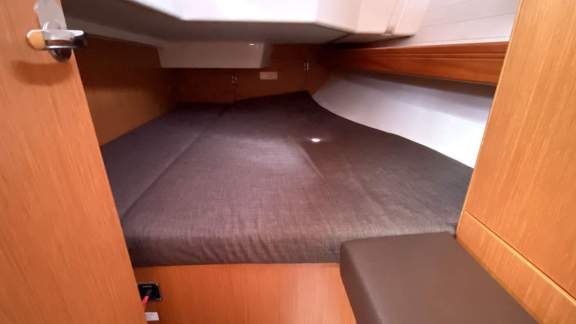 Image of Loop yacht #11