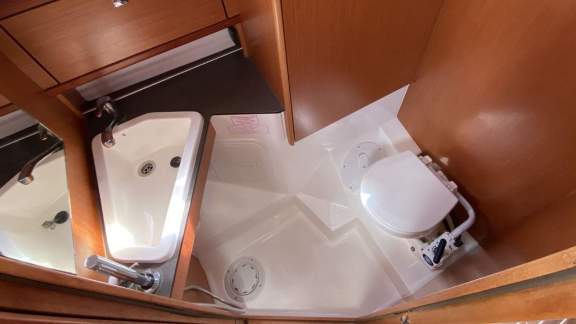 Image of Loop yacht #13