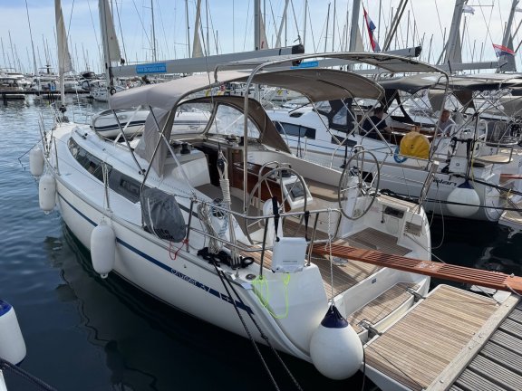 Image of Lady Lana yacht #11