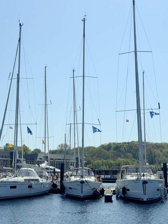 Image of Herbie yacht #9