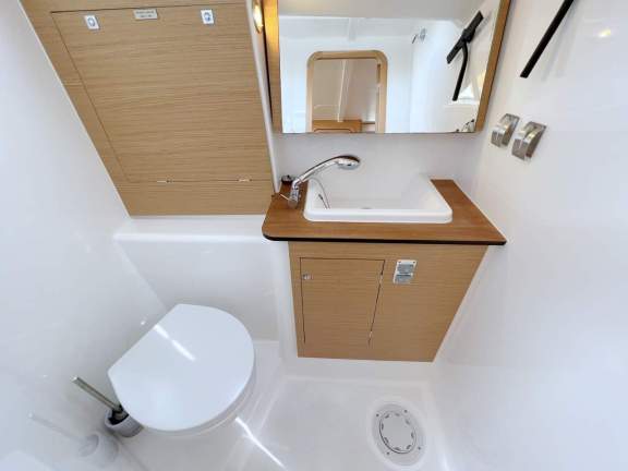 Image of Nice to Have yacht #21