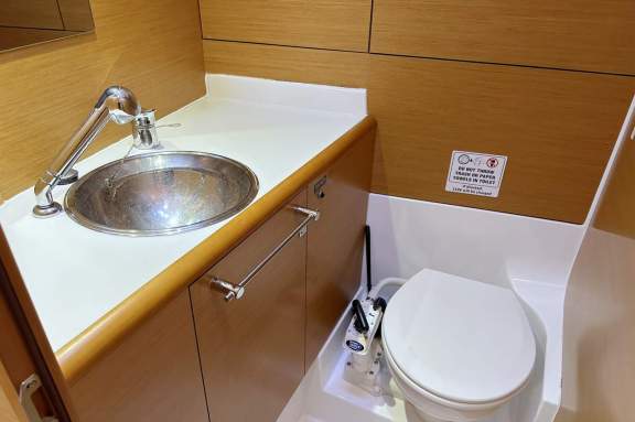 Image of Veterano yacht #23