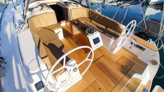 Image of Bella Vita yacht #30