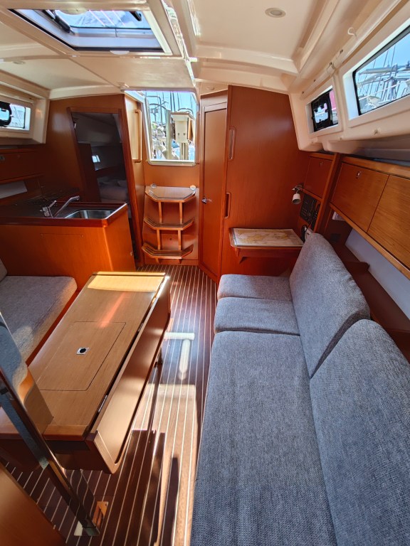 Image of Charlie yacht #16