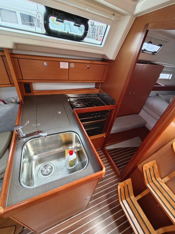 Image of Charlie yacht #19