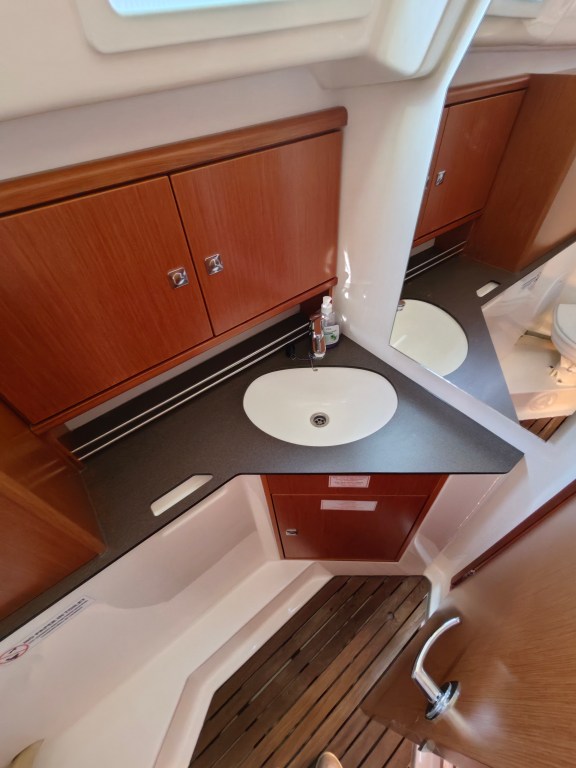 Image of Charlie yacht #28