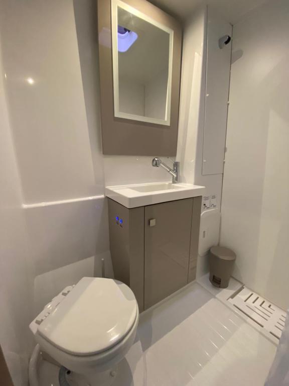 Image of Ooga Chaka yacht #12