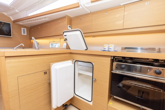 Image of Olmato yacht #42