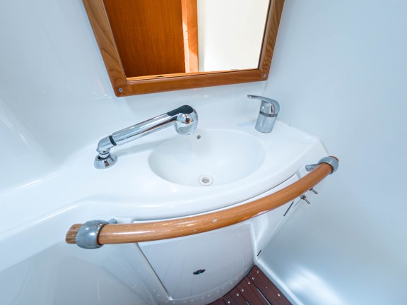 Image of Relax yacht #17