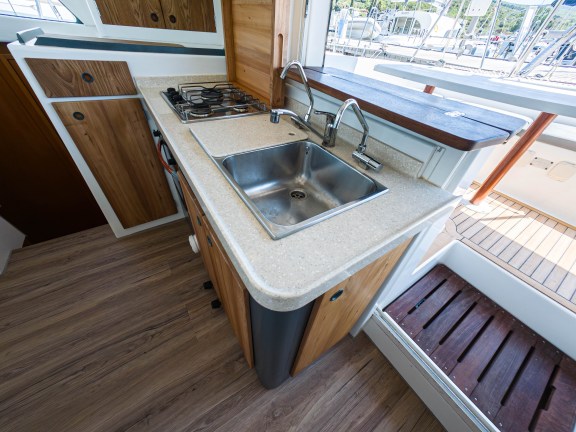 Image of Relax yacht #18