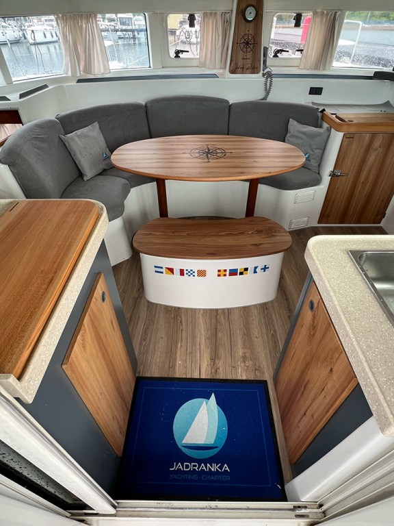 Image of Relax yacht #33