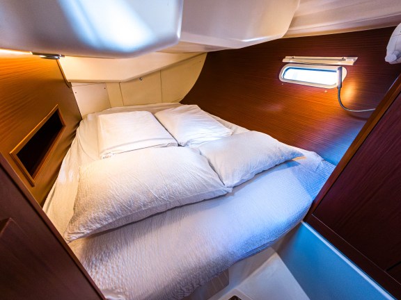 Image of Jenny yacht #13