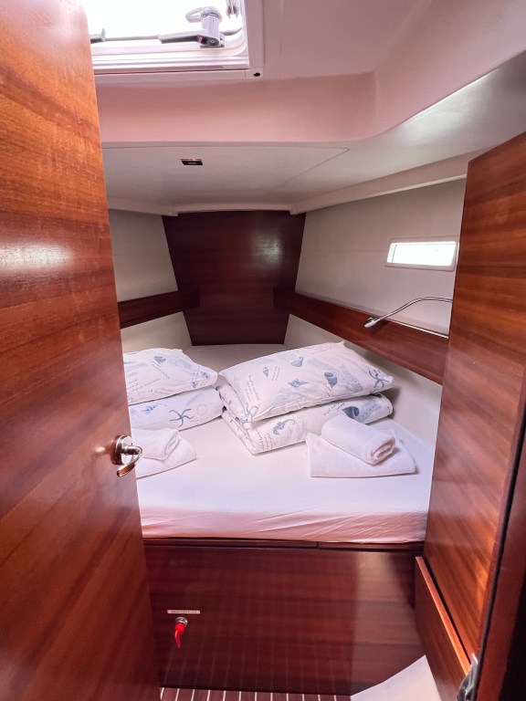 Image of Calanthe yacht #19