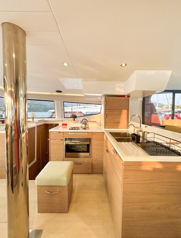 Image of Baikal yacht #15