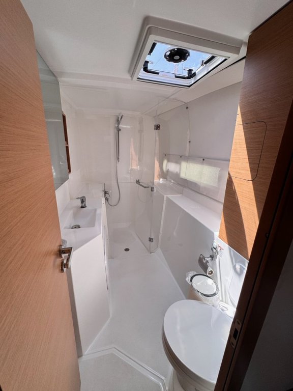 Image of Tombow yacht #14