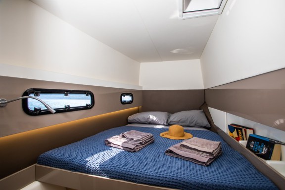 Image of Georgia yacht #18